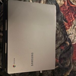 Samsung Gray Chromebook 4 11.6 inches